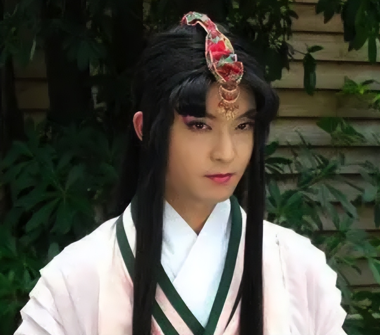 阴柔不等于娘！这10位男明星告诉你，什么叫风华绝代