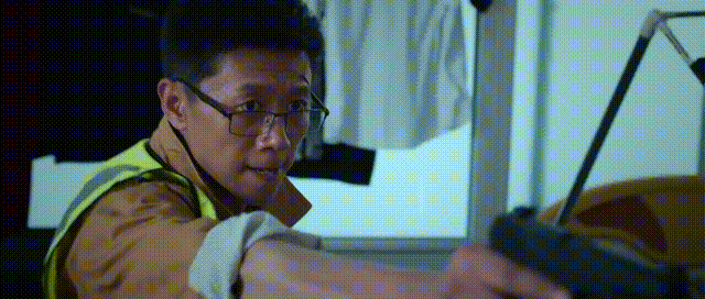 《庭外》首播：夏雨稳健，罗晋入戏，万茜惊艳，悬疑剧该出王炸了