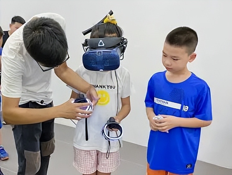 双流区迎春小学受邀作“中小学馆校育人模式变革”的经验分享