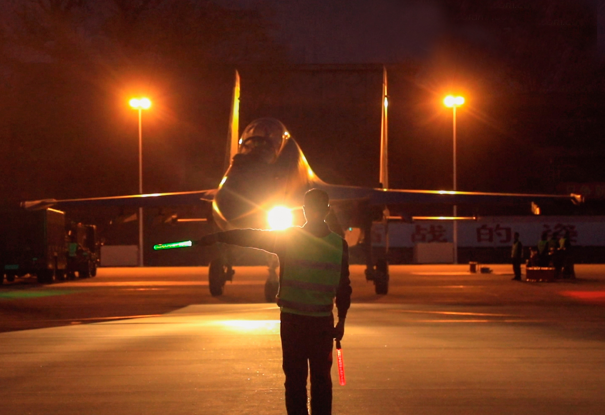 ���������ӡ���������װ��16���й��վ��ִ����ӿ죬�򽫸���8