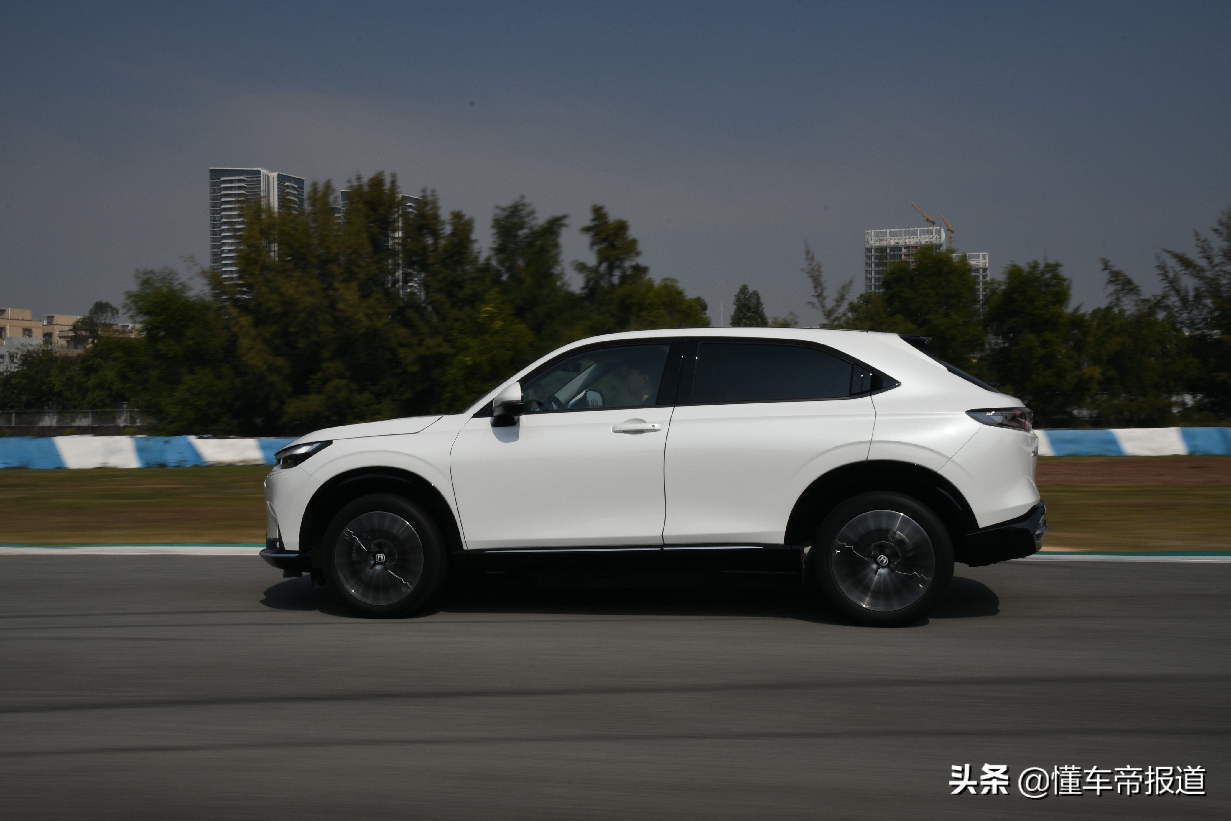 新车｜电动化转型的开端 试驾东风本田e:NS1