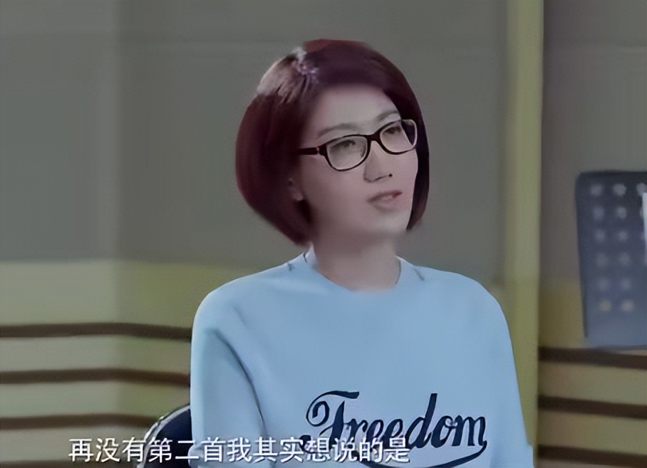 易立竞采访过的犀利场面：郭敬明、孙红雷、佟大为等人均在榜上