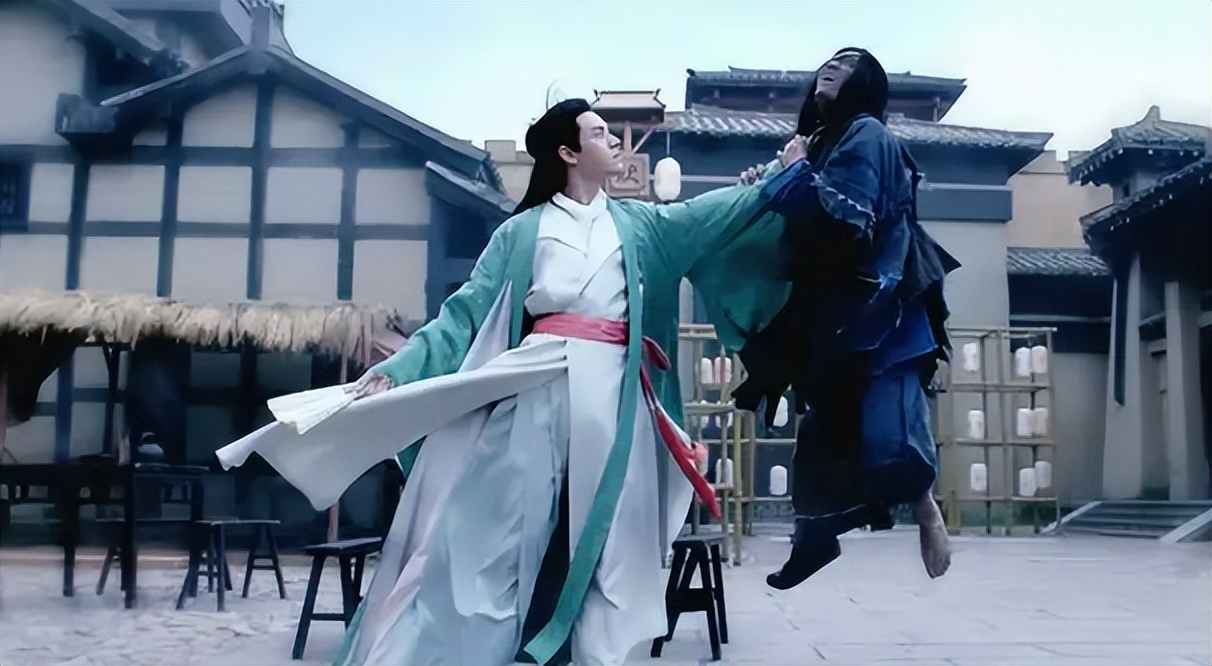 “龙须刘海”不要随便碰，颜值高的仙气飘飘，颜值低的秒变蟑螂精