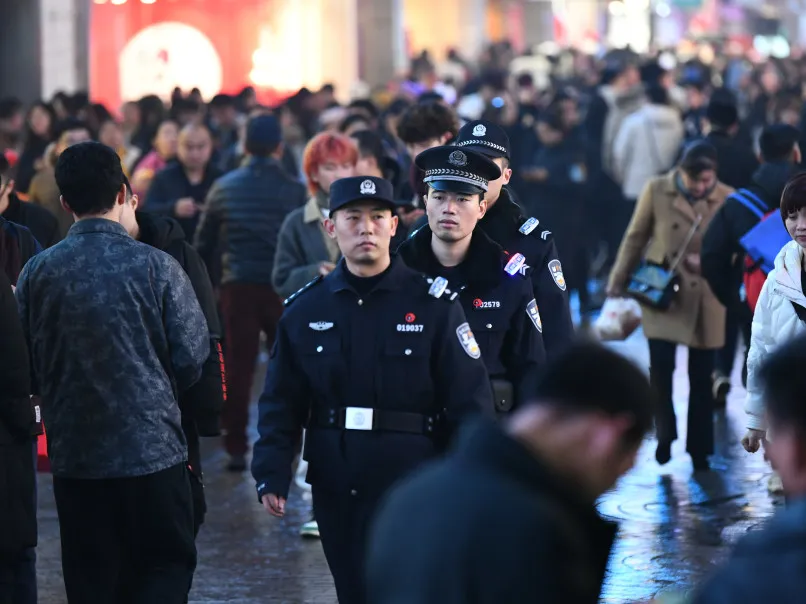 张鹏：扎根基层14年，尽显“铁汉柔情”