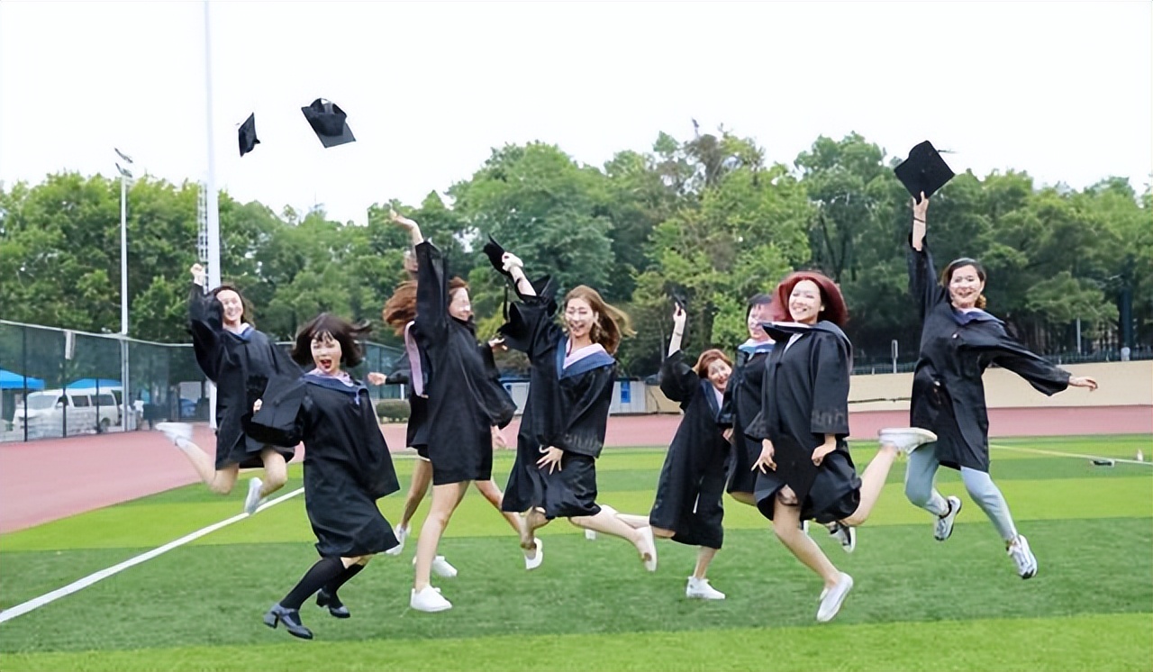 中国面积最大的学校（这所大学）