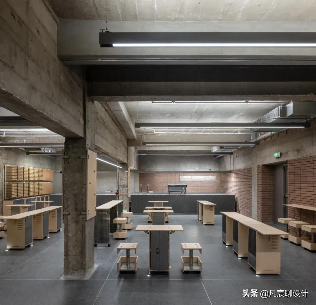 凡宸聊设计:为什么现在网红店设计得都像「装修工地」?