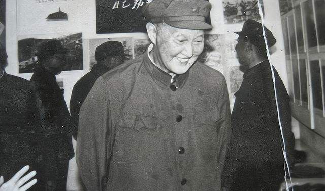 86年洪学智访美，受“邀”到美国办公，洪学智：我还没有毕业证呐