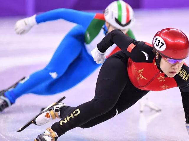 讲冬奥故事，写冬奥作文：《二十年蛰伏，只为书写冬奥传奇》