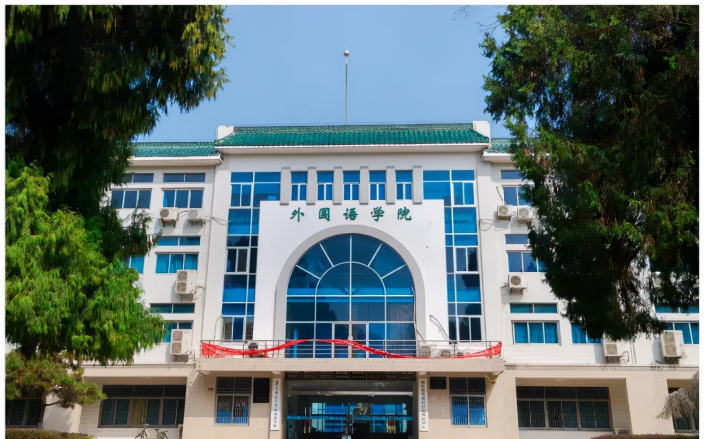 湖北最强“校友天团”！走出一位欧洲院士，一位解放军少将，2位大学校长！