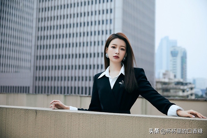 女星影视实绩总榜TOP 10！谭松韵第八，吴谨言第五，娜扎夺冠