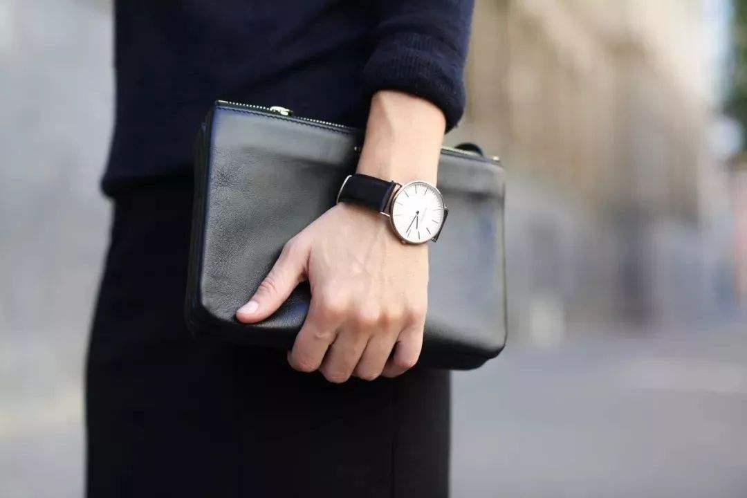 大专生毕业后不好找工作怎么办？我给你三条建议