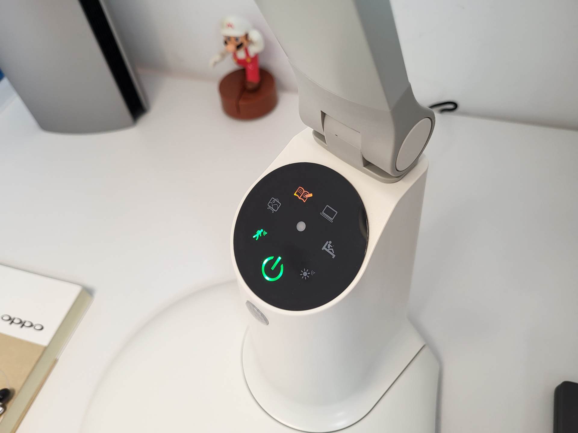 今天，我花了5000块，给儿子打造了一个专业级护眼环境