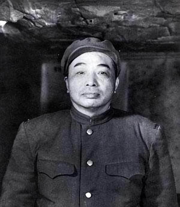 同样是演彭德怀，把宗利群、董勇和丁勇岱放一起看，差别就出来了