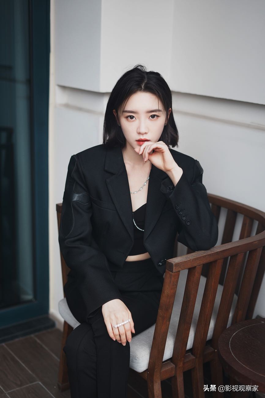 古装传奇剧《星汉灿烂》热播 张月演绎将门虎女模范闺蜜