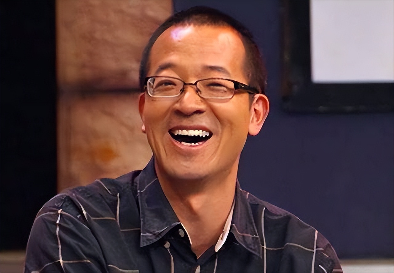 3天涨粉130万！从最惨企业家到爆火直播间，新东方成功“逆袭”了