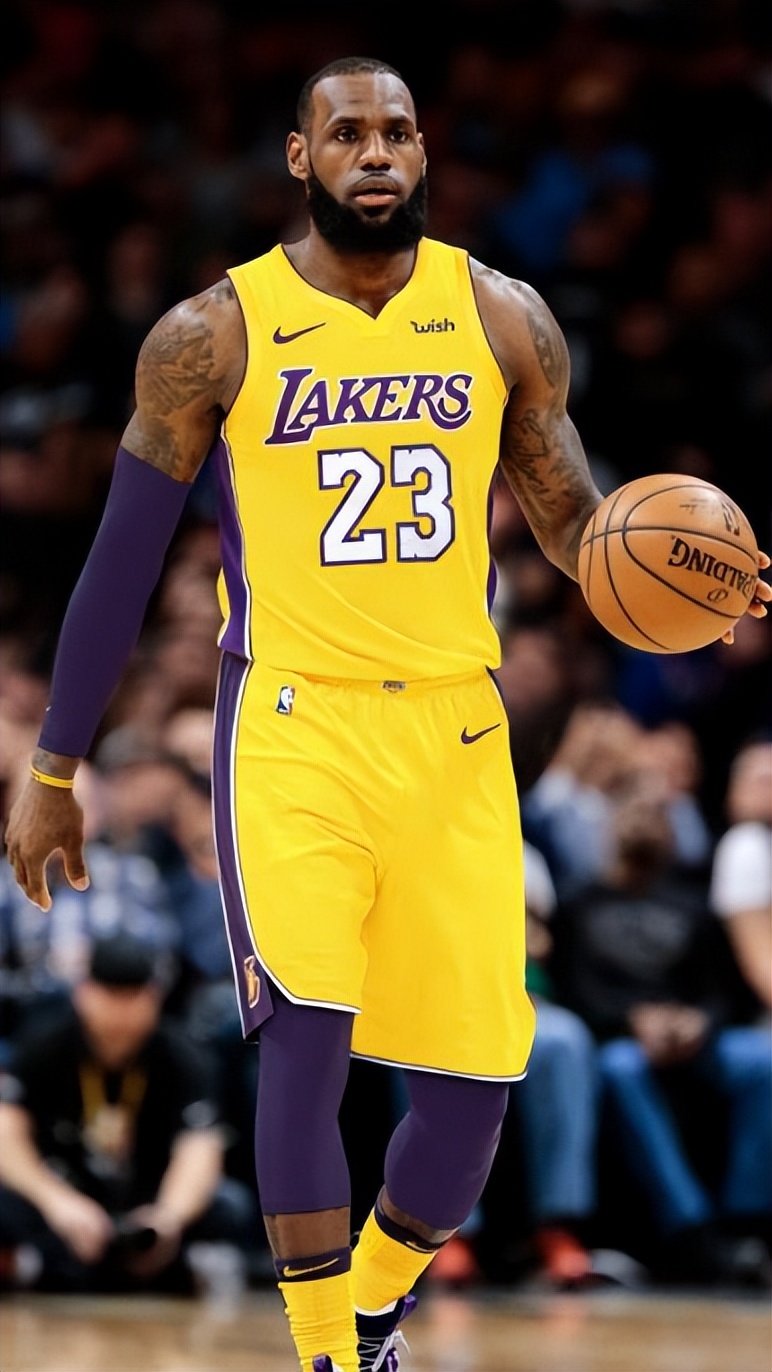 nba现役有哪些超级(说出来你别不信，NBA现役就4个超巨 4个巨星 其他是全明星)