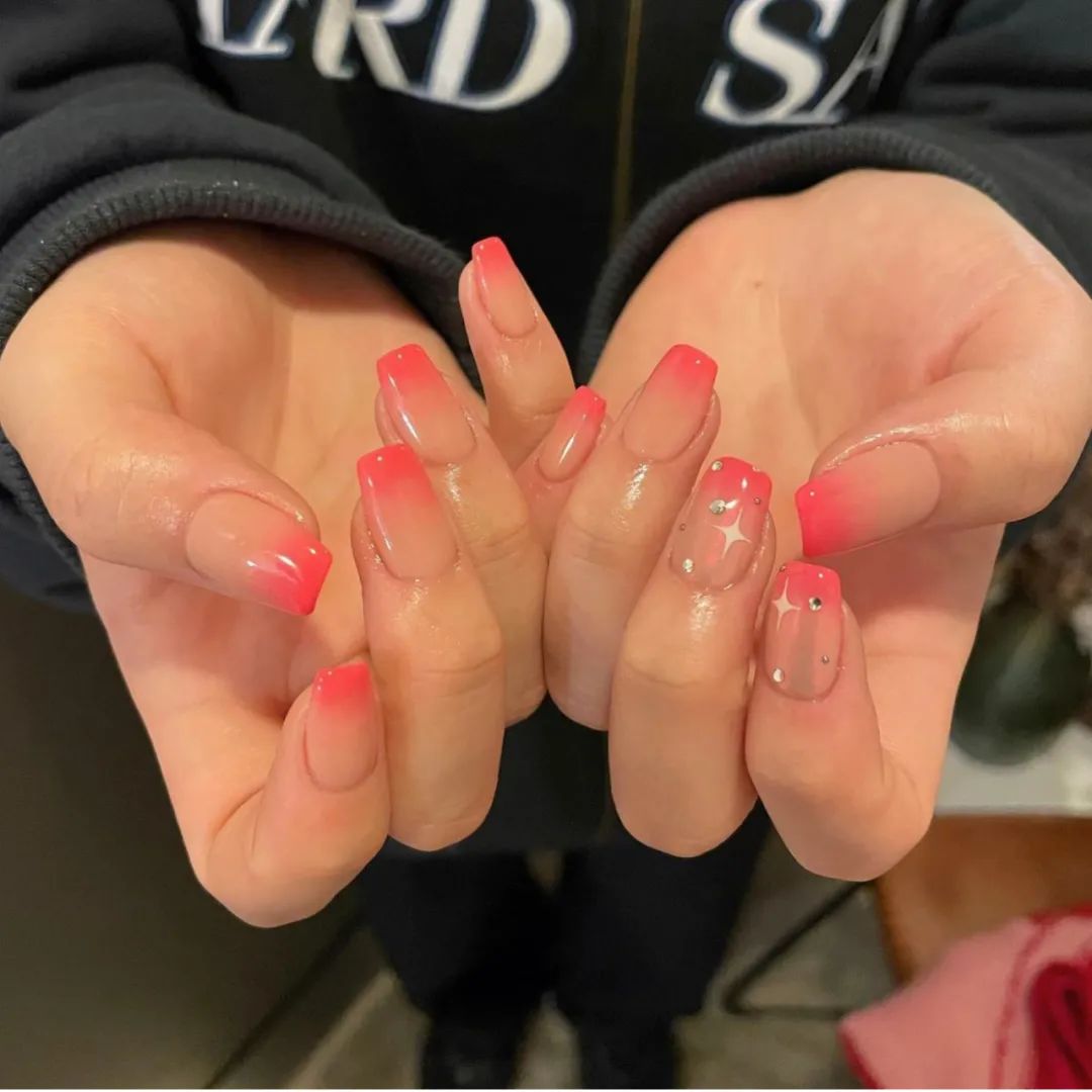 最近流行的美甲图片(赶紧存图) - 赤虎壹号