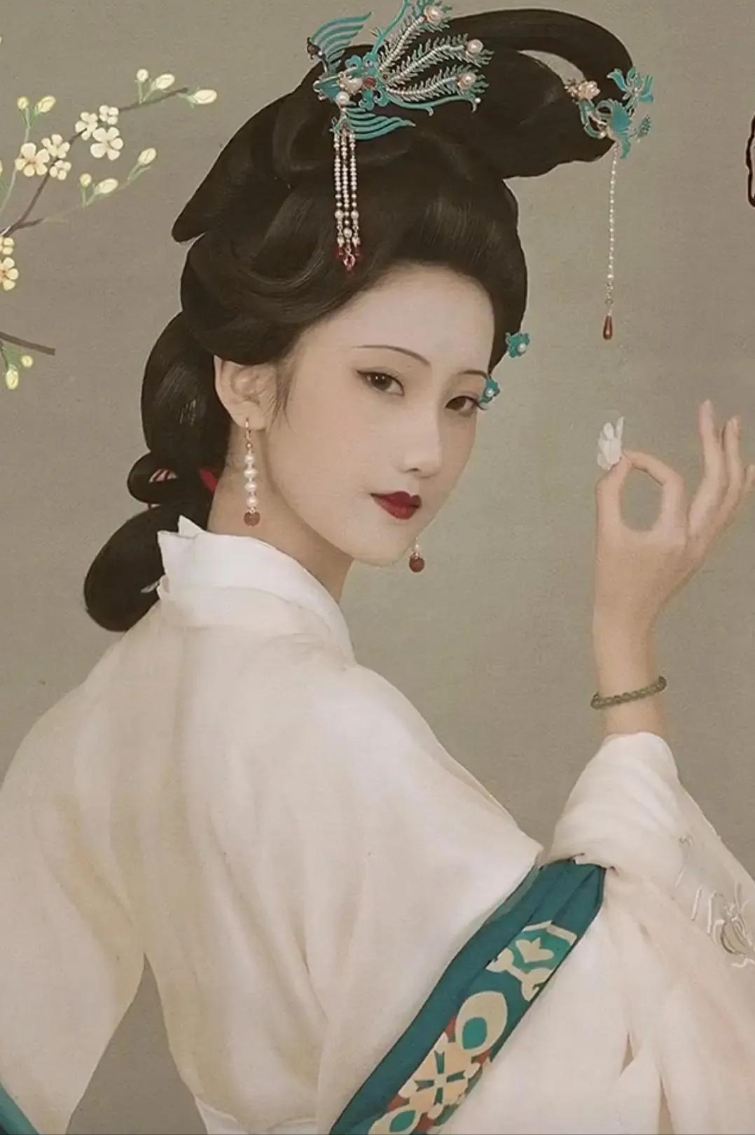 古装VS现代堪称“换头”！多演点古装戏吧，我能磕一辈子