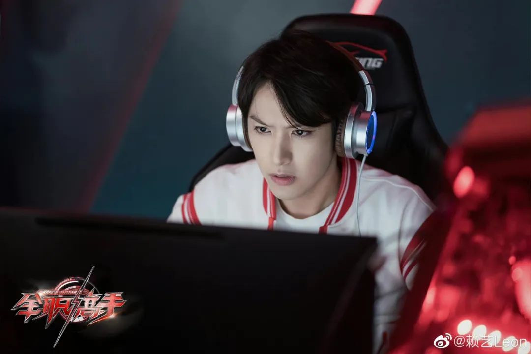 还记得《三生三世十里桃花》里的叠风吗？热巴都在嗑他的cp？