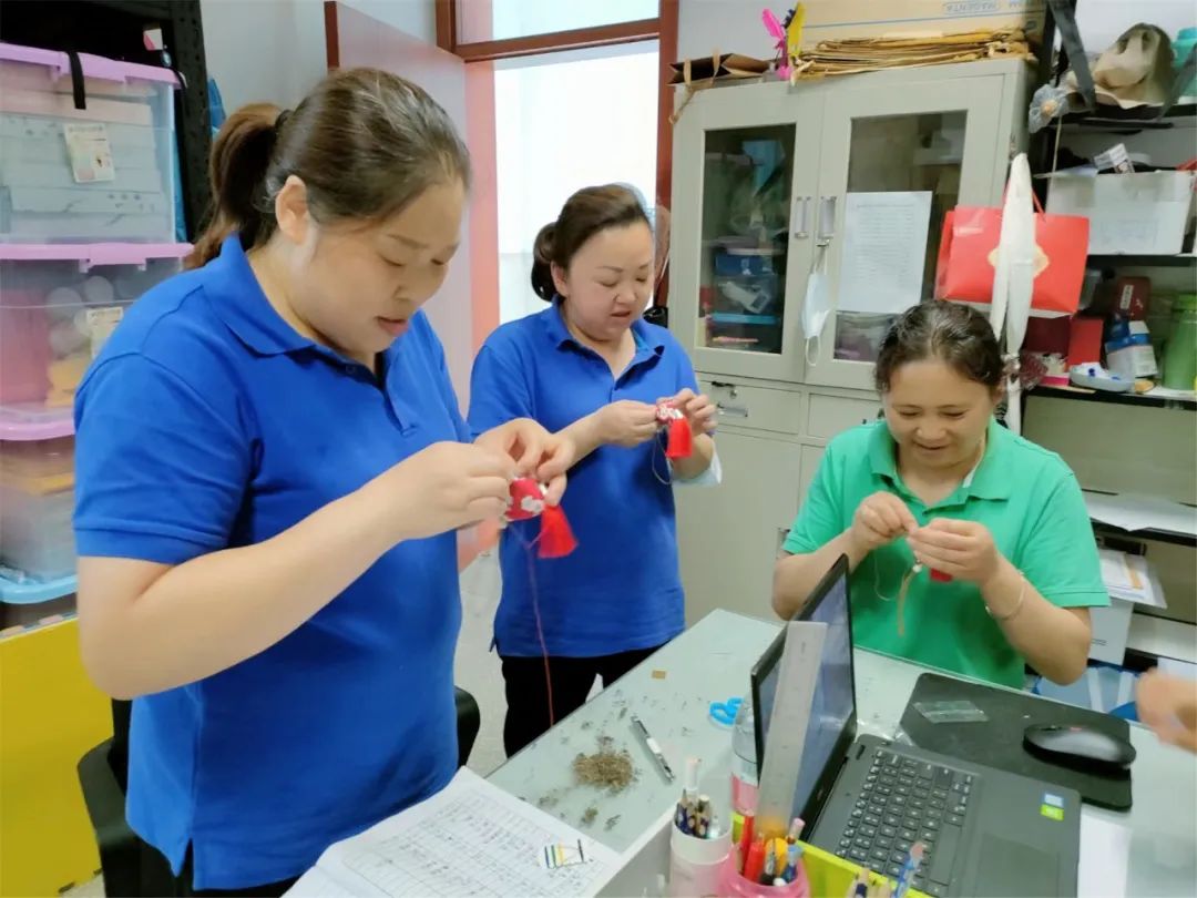 “粽”情端午 欢乐无限｜实验小学外国语学校工会委员会欢庆端午节