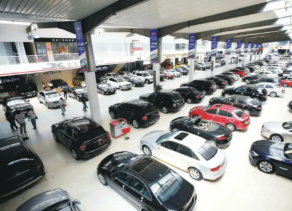 為何二手車市場，還有很多沒開多久的新車？內行道出實情