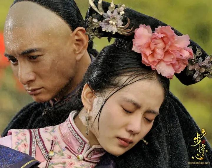 近十年年度大爆剧，哪部是你的白月光和青春