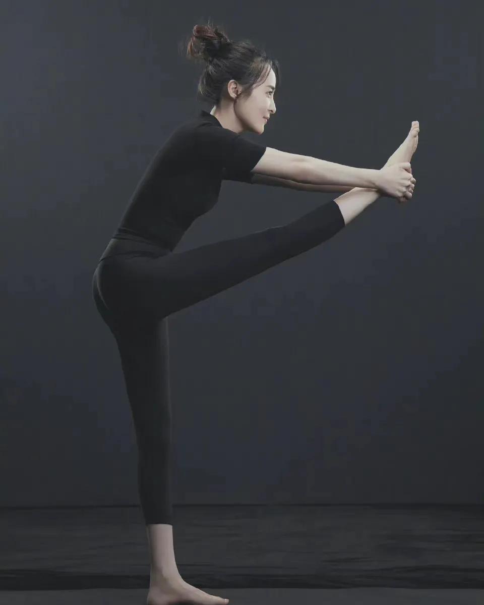 赵雅芝、陈数、殷桃等一众大龄女星，如何保持身材，做法值得学习