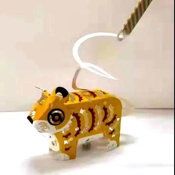 送给孩子的新年礼物（新年送给孩子什么礼物最好）