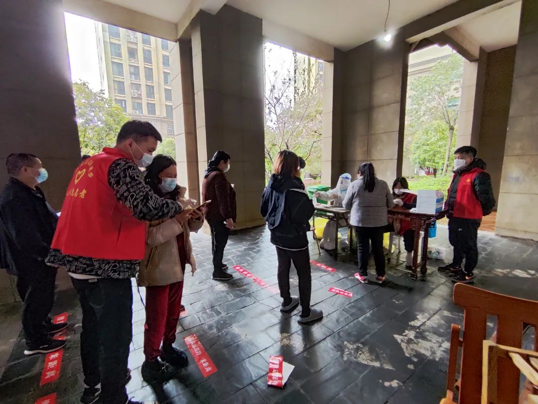 抗疫有我 使命在肩——湖南通程律师事务所志愿者全力支援抗疫一线