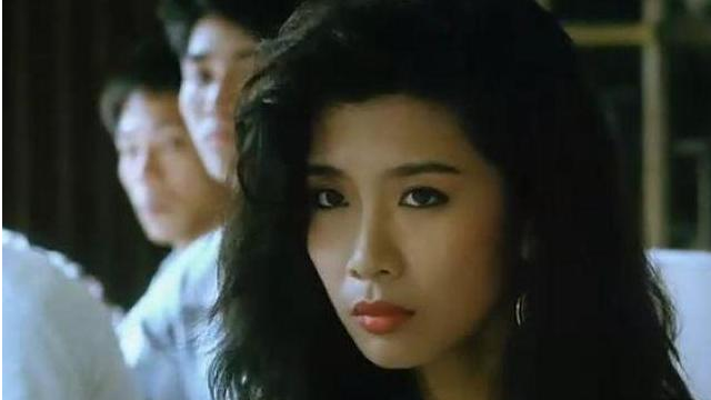 长着一张红颜祸水的脸，感情经历却洁白如纸，这12位女星太稀缺