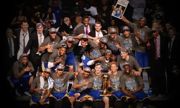 A15NBA总决赛(2015年NBA总决勇士战胜骑士夺冠，为什么MVP是伊戈达拉而不是库里)