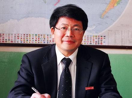 大连理工大学校长、东北大学校长和辽宁教育厅厅长，谁级别更高？