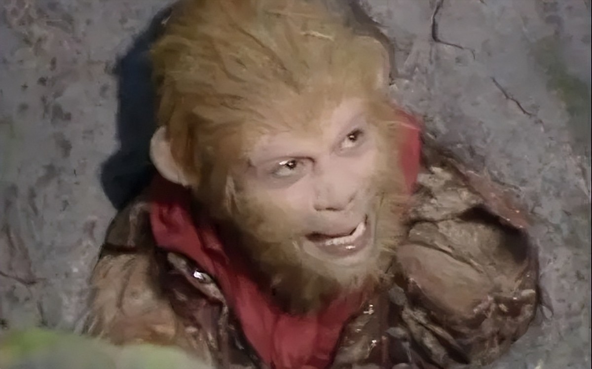 译成中文仅六个字,难怪大圣喊头疼