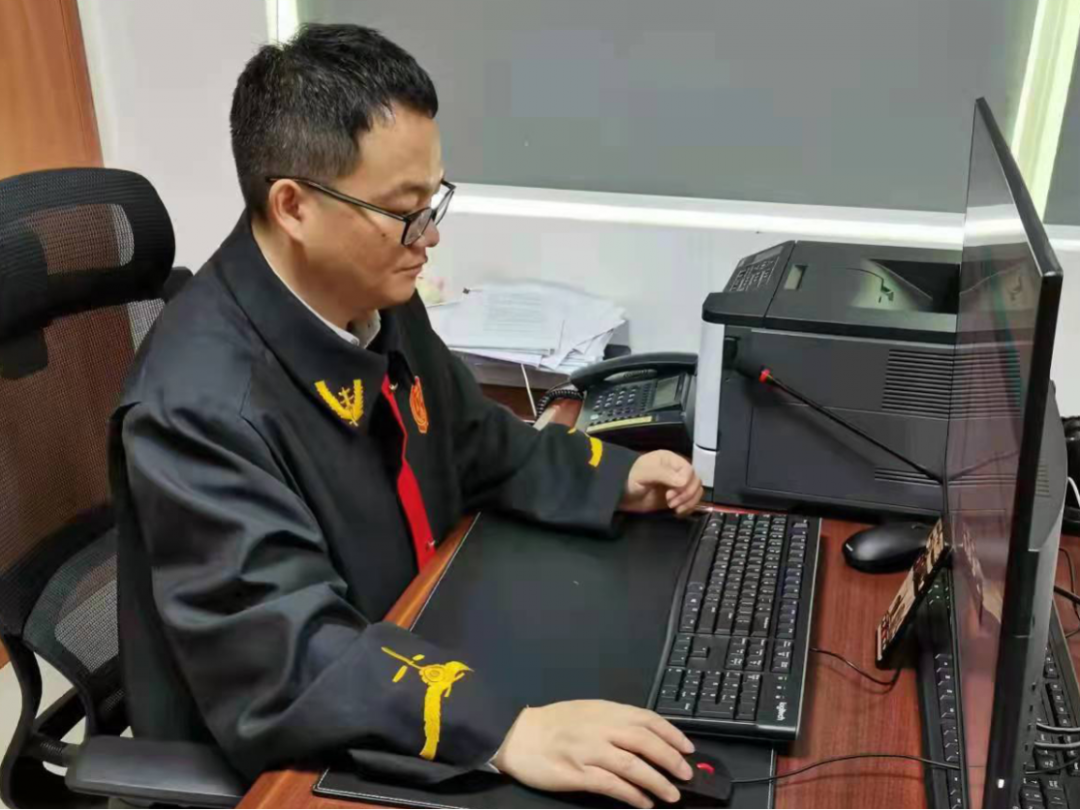 分享 | 满满科技感！来看法院人的居家办公秘籍