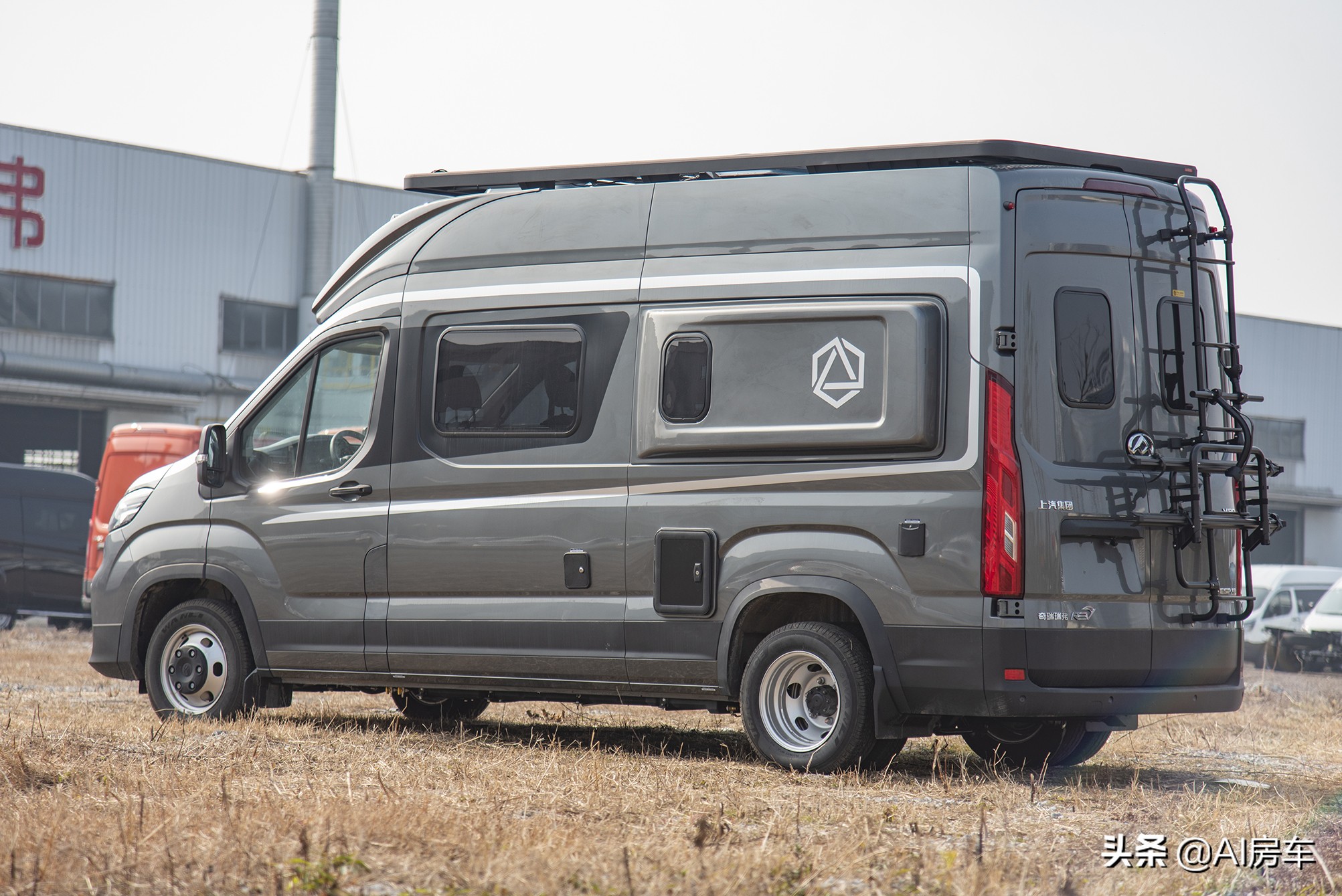 详解奇瑞r600!功能,驾驶感突出,内饰堪比精装公寓!适合老两口