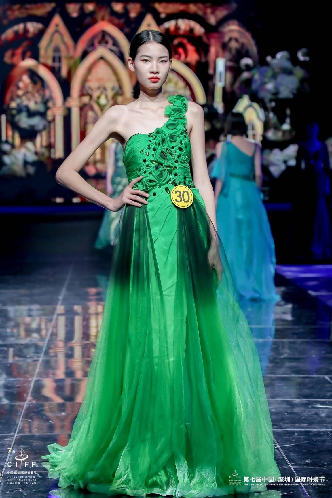 星光闪耀、时尚燃情，第七届中国（深圳）国际时装节圆满收官