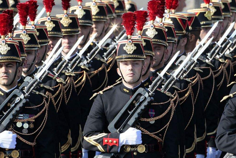 不算核武器，世界上综合武力值排名前十的国家，谁会霸榜？