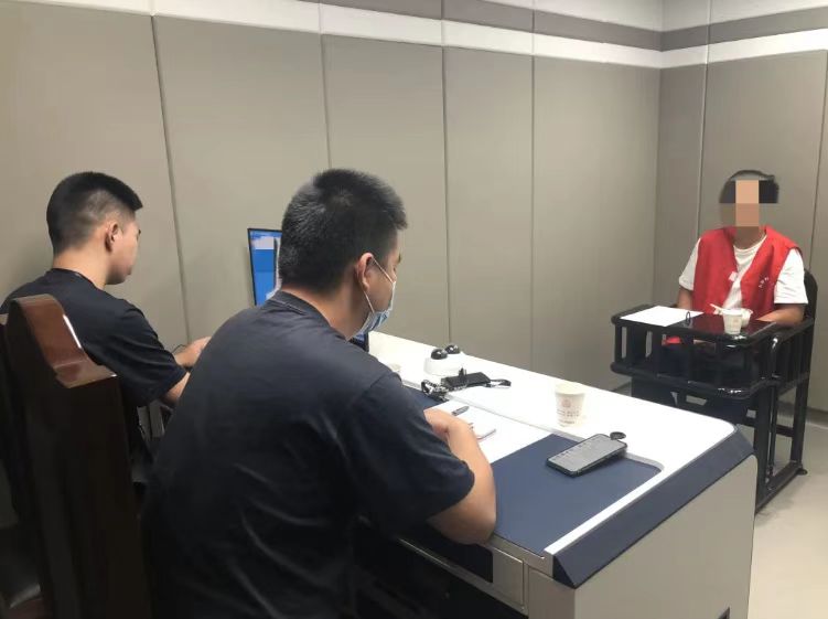 “唐山”被打女子伤情曝光，歹徒量刑或加重，“黑伞”也保不住他