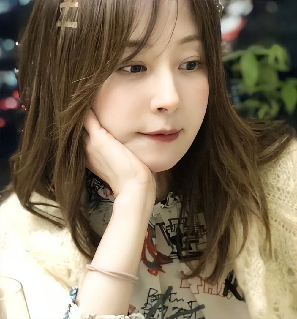 徐贞姬：年过六旬却宛若18岁少女，62岁嫁给小自己30岁的富二代