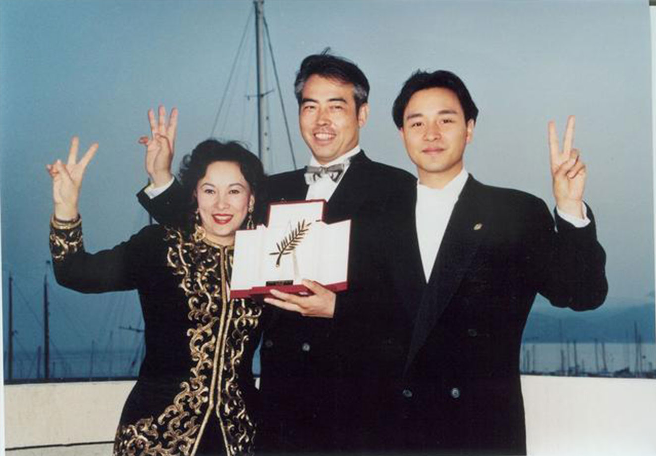 还记得《霸王别姬》的小豆子吗？一个要出家一个被张国荣改变命运