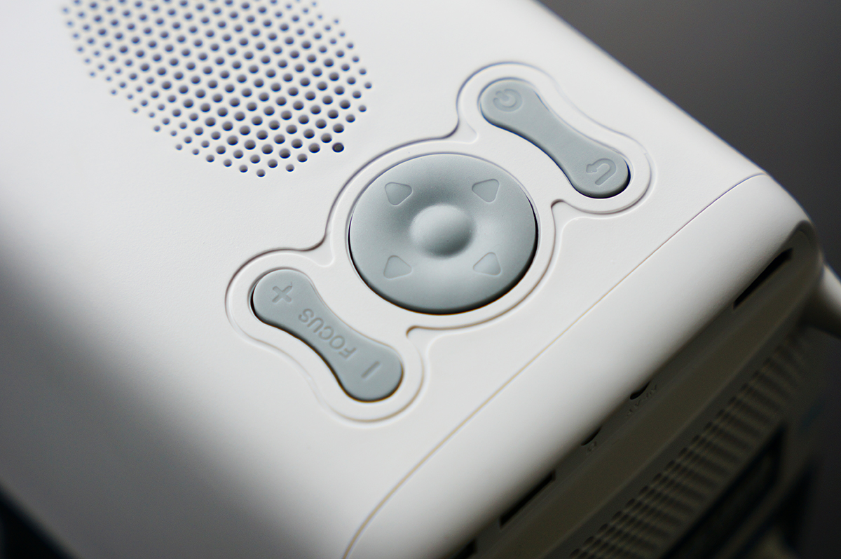 強(qiáng)，不止一面！泰捷WEBOX T1S投影儀評測