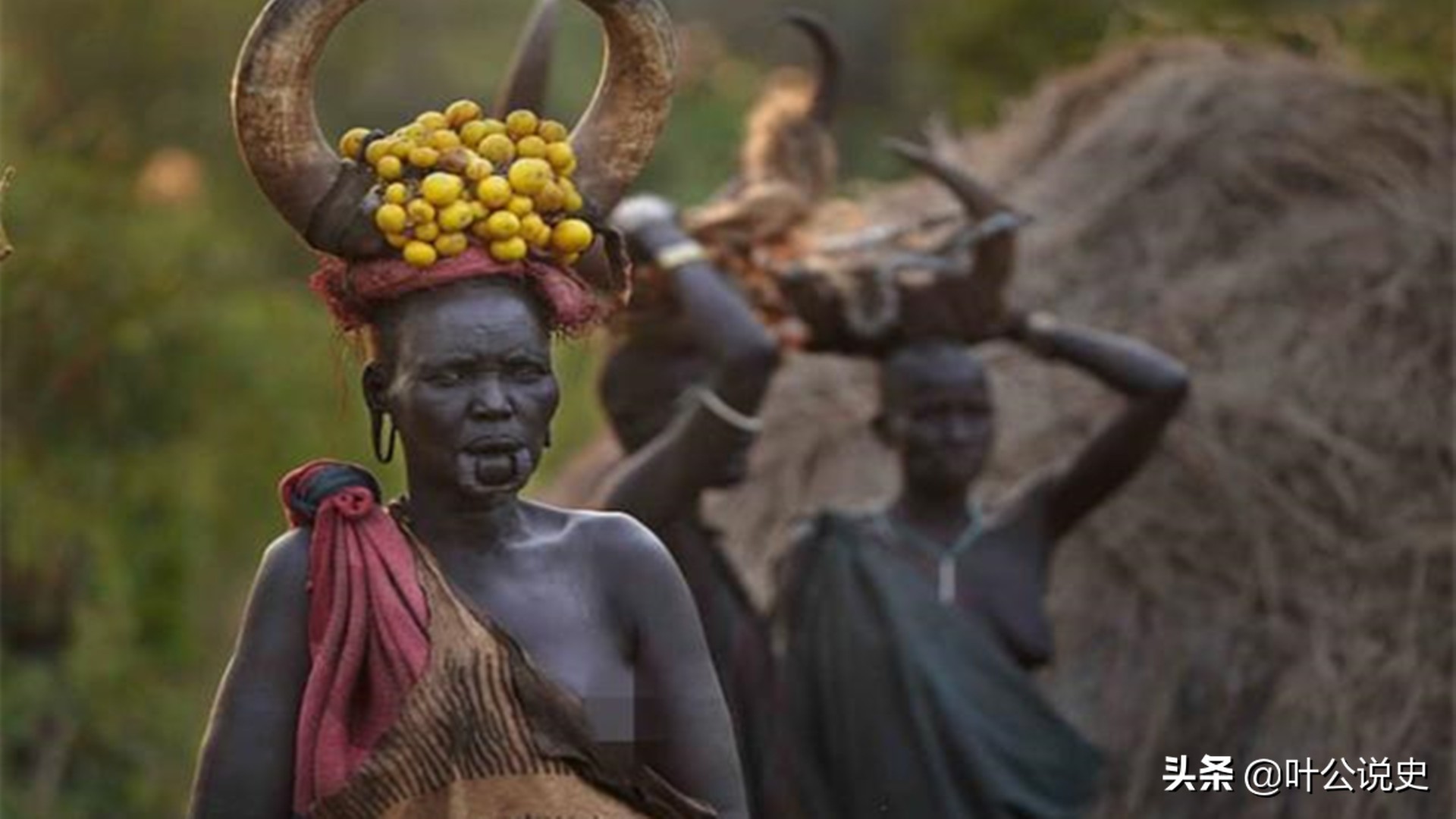 1996年，清华才女不顾阻拦远嫁非洲，25年后昔日同窗差点认不出来