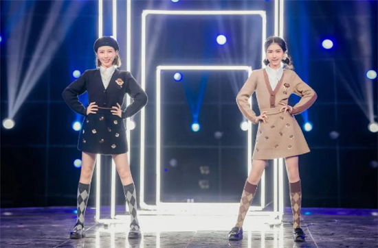 2022跨年晚会上的北音人