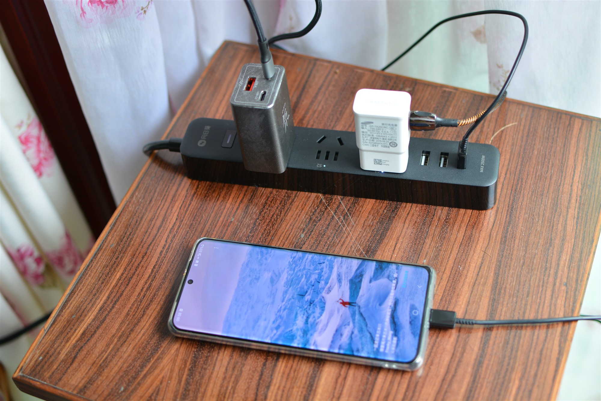 通过手机远程打开家中电脑、还能查看编辑工作文档？你试过没？