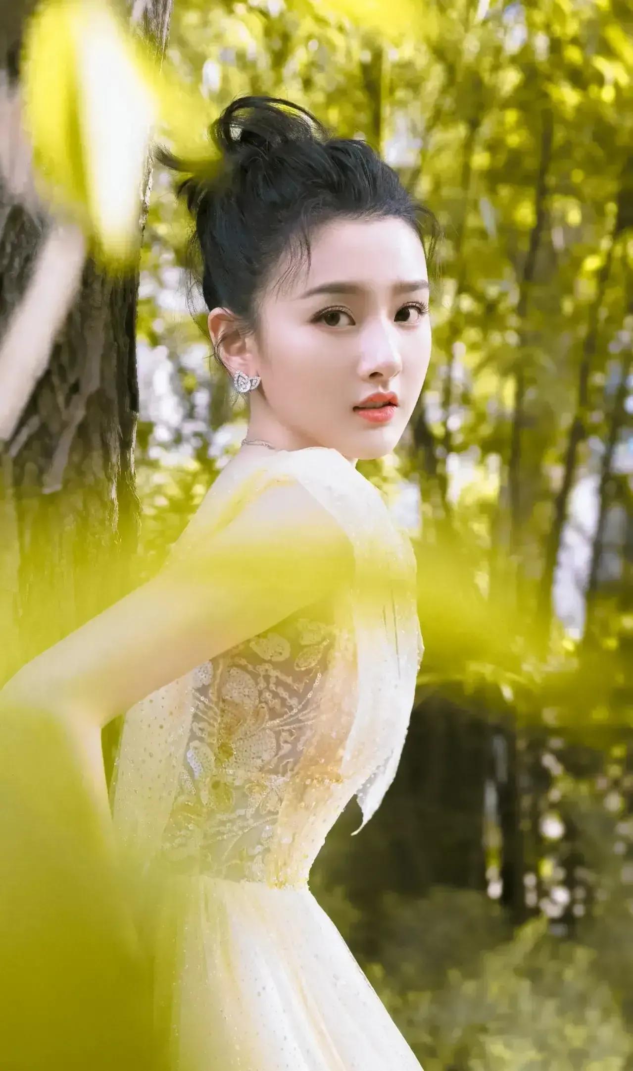 美女鉴赏之杨颖、徐璐、古力娜扎、吴宣仪、赵樱子、裴秀智、倪妮