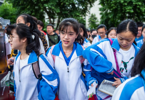 新高考实行第一年，两门科目地位直线下滑，学生还有必要选吗？