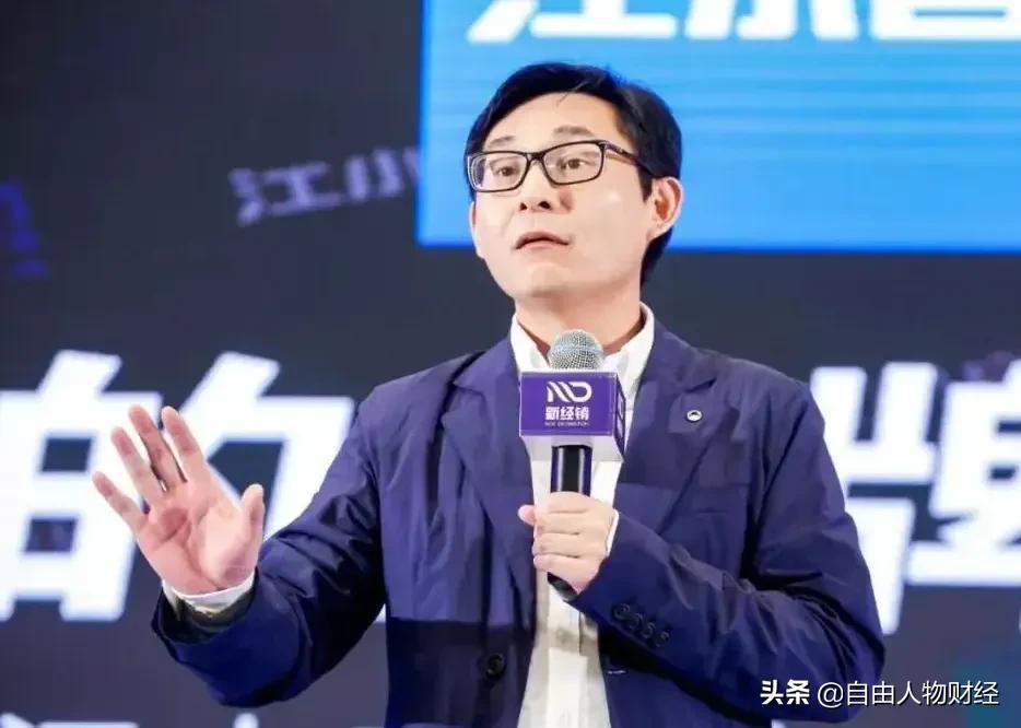 白酒界的一匹黑马，打开年轻人的白酒市场，今为何卖不动了？