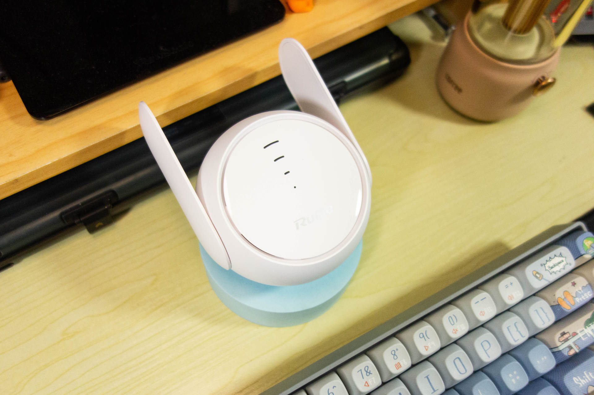 全屋Wi-Fi轻松覆盖，锐捷小兔子信号放大器使用体验