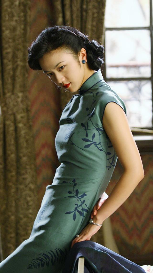 汤唯,倪妮,她俩就是我心里旗袍的代名词
