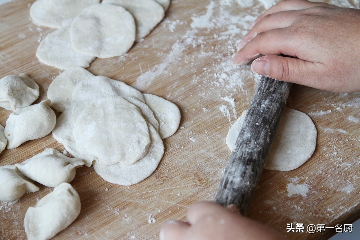 饺子馅好吃有诀窍，记住3放1不放，肉馅鲜嫩和饭店卖的一样好吃